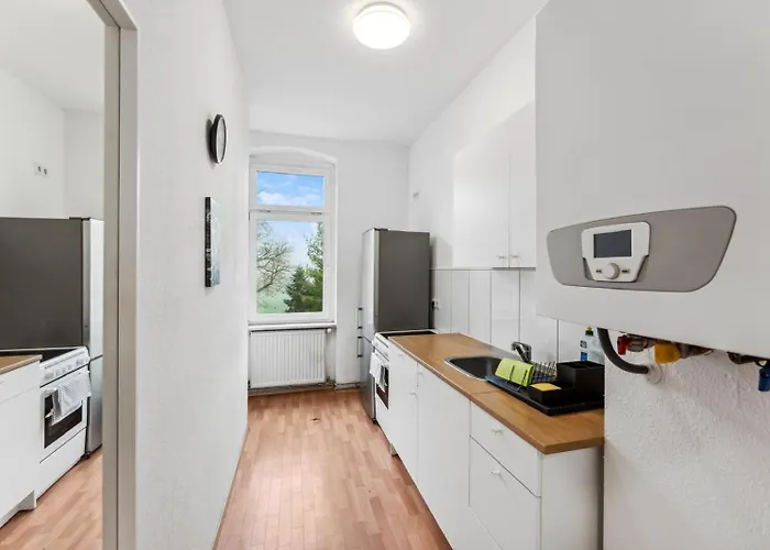 Apartment Geraeumige Monteurswohnungen Inkl Parkmoeglichkeiten *