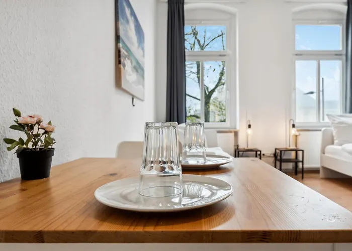 Apartment Geraeumige Monteurswohnungen Inkl Parkmoeglichkeiten Halle (Saale)